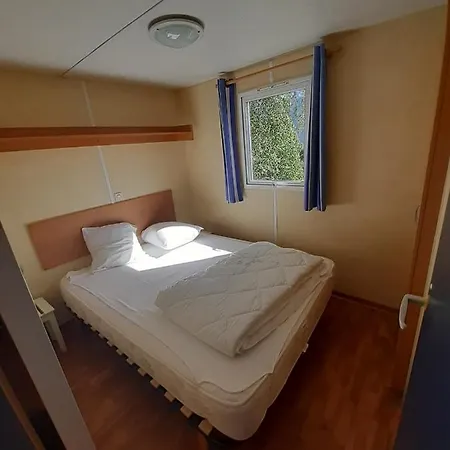 Municipal La Prade Camping *